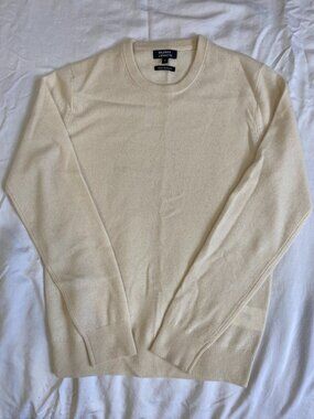 Galleries Lafayette cream cashmere sweater - mens small - like new